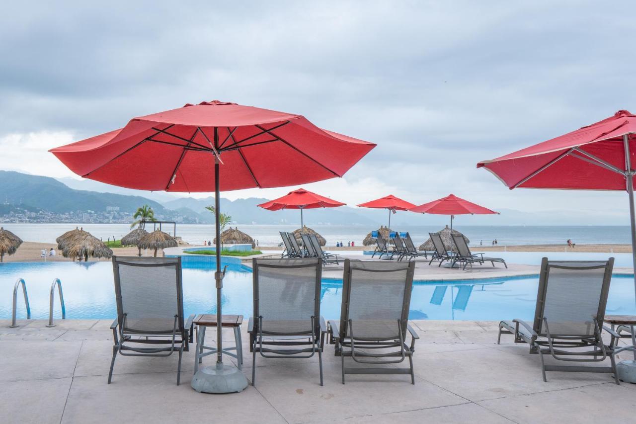 Ocean Front Condo Sleeps 4 Adults-Grand Venetian T3000-1606 Пуэрто-Вальярта Экстерьер фото